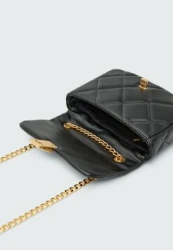 Stradivarius GESTEPPTE - Umhängetasche - Black 9 Stradivarius GESTEPPTE - Umhängetasche - Black -Stradivarius Deutschland Verkaufs-Shop dfc86b5ac8314985a39c259595d592bb