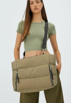 Stradivarius Shopping Bag - Light Green 11 Stradivarius Shopping Bag - Light Green -Stradivarius Deutschland Verkaufs-Shop e2a7bea916924266b75756bada2349f7 1