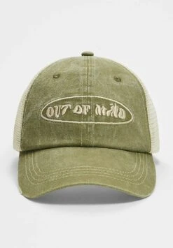 Stradivarius TRUCKER - Cap - Khaki -Stradivarius Deutschland Verkaufs-Shop e3813f94c64547e1aacc32d3b79f555c