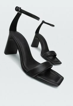 Stradivarius MIT GESTEPPTEN RIEMCHEN - Brautschuh - Black 11 Stradivarius MIT GESTEPPTEN RIEMCHEN - Brautschuh - Black -Stradivarius Deutschland Verkaufs-Shop e3b845153b8c4551be5a7d70a448a632