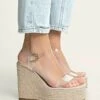 Stradivarius WITH ANKLE STRAPS - Keilsandalette - Nude