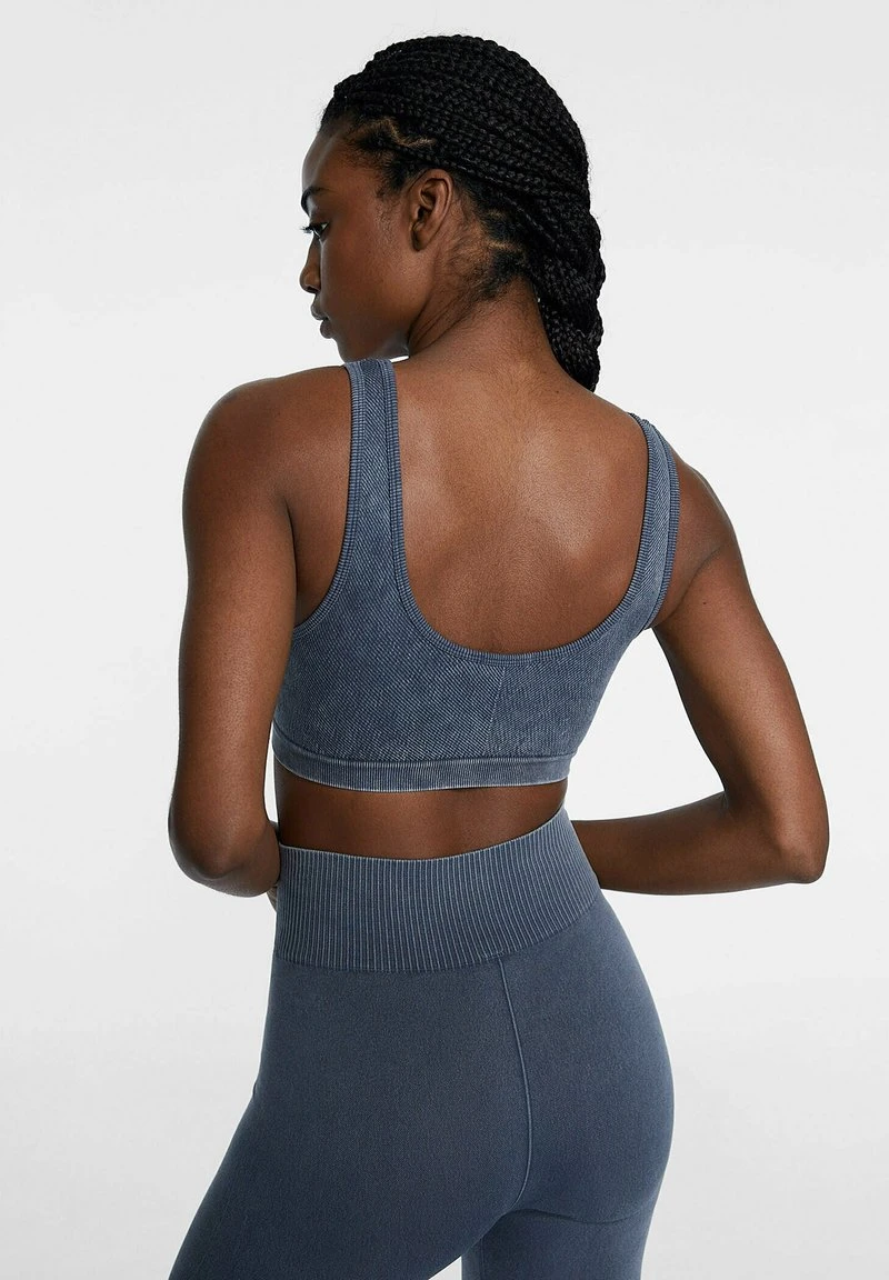 Stradivarius SEAMLESS FADED-EFFECT - Bustier - Grey 3 Stradivarius SEAMLESS FADED-EFFECT - Bustier - Grey – Bild 3