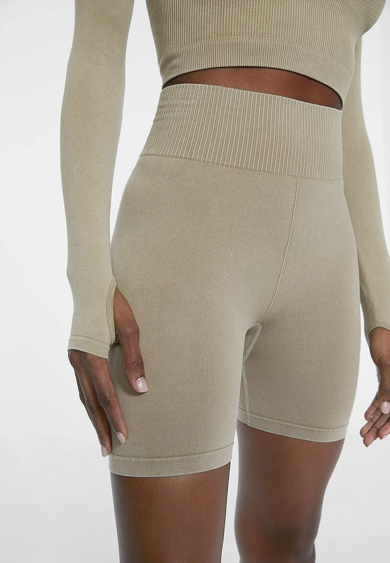 Stradivarius FADED EFFECT CYCLING - Shorts - Light Brown 4 Stradivarius FADED EFFECT CYCLING - Shorts - Light Brown – Bild 4