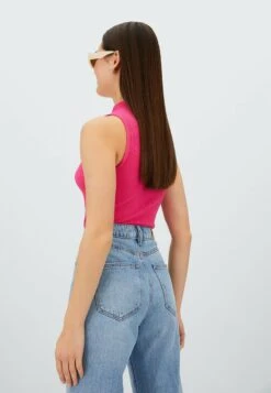 Stradivarius Top - Neon Pink 8 Stradivarius Top - Neon Pink -Stradivarius Deutschland Verkaufs-Shop e90f5c1c2f284be9a71c44cc5cd0c1cf