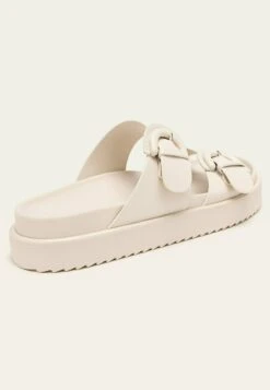 Stradivarius FLAT - Badesandale - Off White -Stradivarius Deutschland Verkaufs-Shop e9bad01f4a1747c8871d31d7e15a5571