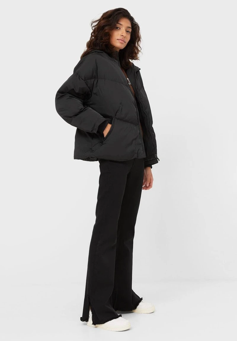 Stradivarius OVERSIZE - Winterjacke - Black 2 Stradivarius OVERSIZE - Winterjacke - Black – Bild 2