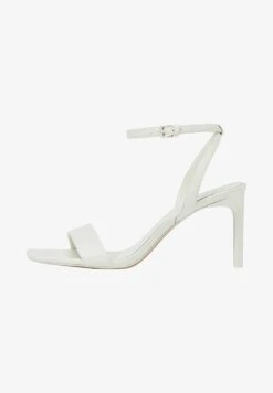 Stradivarius MIT GESTEPPTEN RIEMCHEN - Brautschuh - Offwhite 11 Stradivarius MIT GESTEPPTEN RIEMCHEN - Brautschuh - Offwhite -Stradivarius Deutschland Verkaufs-Shop eb4f1a35f3a447729f0eef324a6eb4f5 1