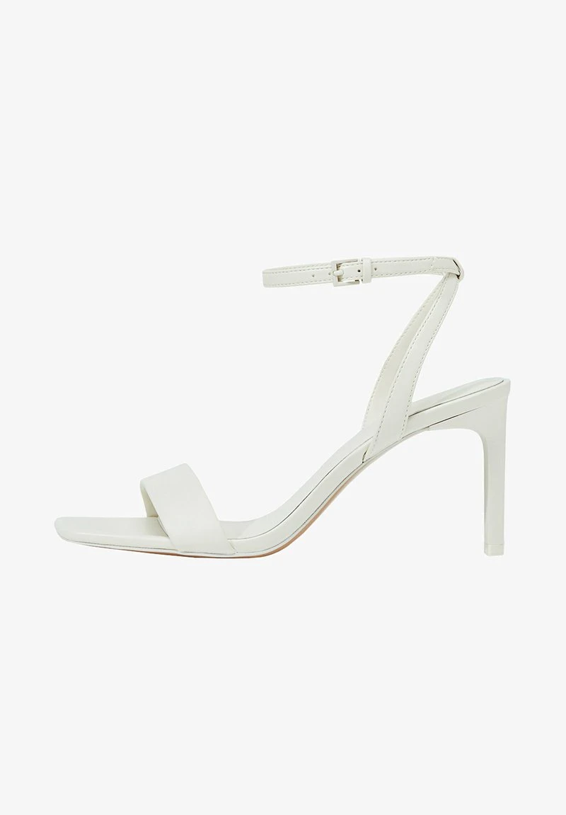 Stradivarius MIT GESTEPPTEN RIEMCHEN - Brautschuh - Offwhite 6 Stradivarius MIT GESTEPPTEN RIEMCHEN - Brautschuh - Offwhite – Bild 6