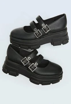 Stradivarius MIT PROFILSOHLE UND SCHNALLEN - Slipper - Black 8 Stradivarius MIT PROFILSOHLE UND SCHNALLEN - Slipper - Black -Stradivarius Deutschland Verkaufs-Shop ee69a100ca6e4575a89e8150a9fc9a95