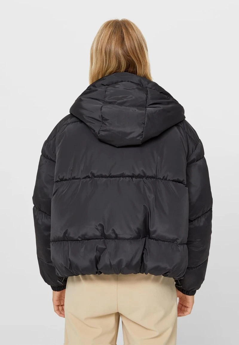 Stradivarius MIT KAPUZE - Winterjacke - Black 3 Stradivarius MIT KAPUZE - Winterjacke - Black – Bild 3