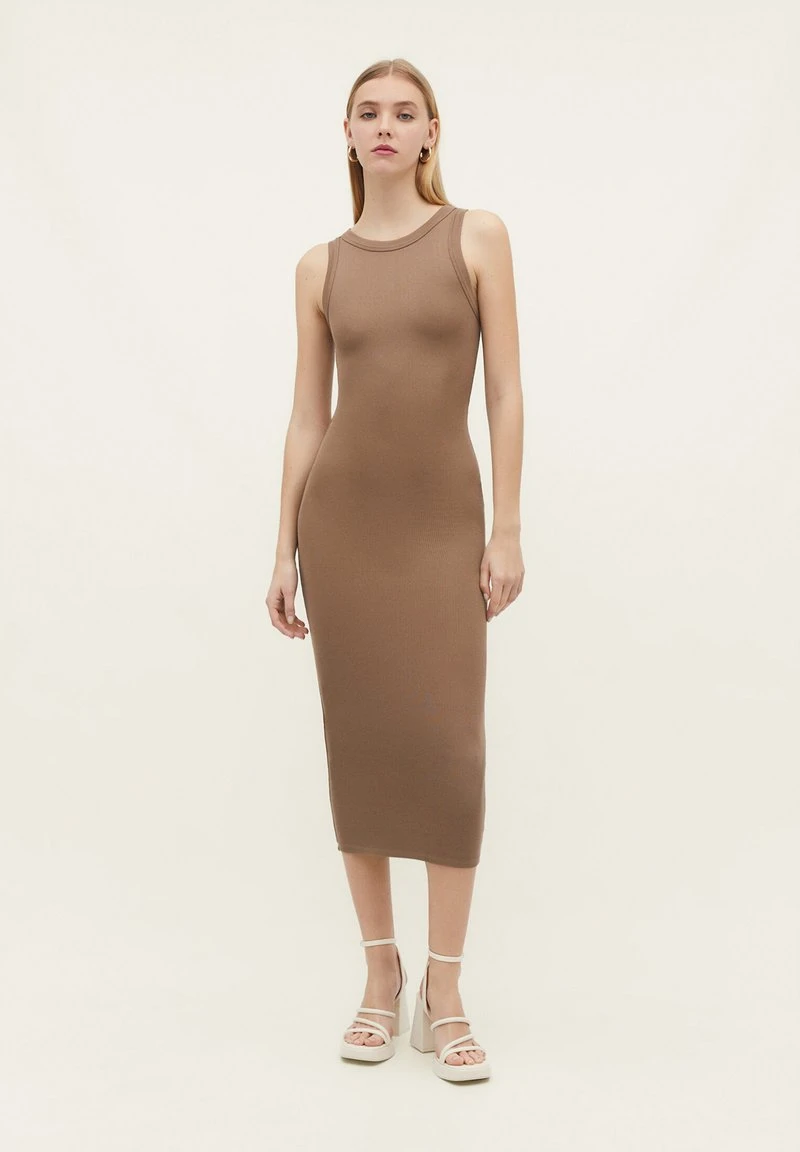 Stradivarius MIDI - Etuikleid - Light Brown 2 Stradivarius MIDI - Etuikleid - Light Brown – Bild 2