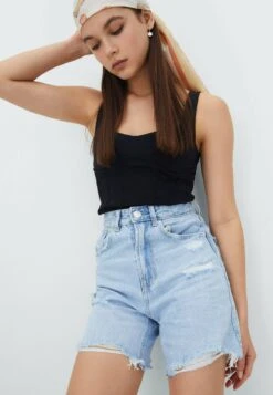 Stradivarius LONGLINE - Jeans Shorts - Light Blue