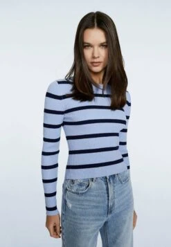 Stradivarius MIT RUNDAUSSCHNITT - Strickpullover - Light Blue