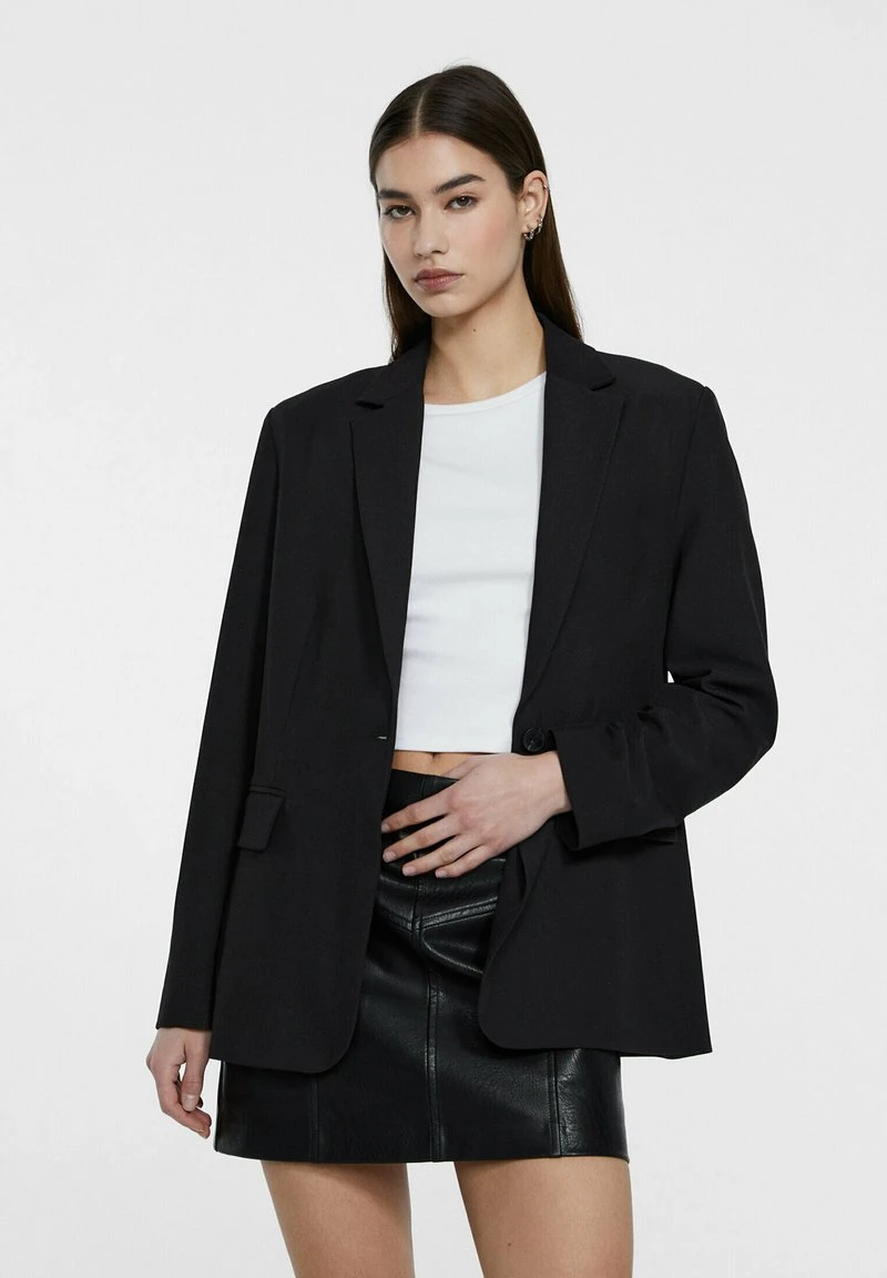 Stradivarius STRAIGHT FIT - Kurzmantel - Black 1 Stradivarius STRAIGHT FIT - Kurzmantel - Black