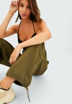 Stradivarius PARACHUTE POPELIN - Jogginghose - Khaki -Stradivarius Deutschland Verkaufs-Shop f591c4f2d05d42b2a441b4801cb7792f