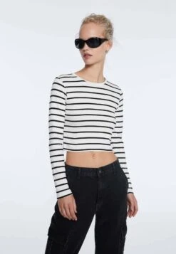 Stradivarius MIT STREIFEN - Langarmshirt - White