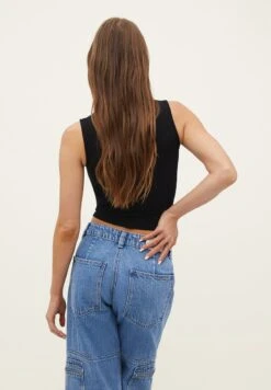 Stradivarius Top - Black 8 Stradivarius Top - Black -Stradivarius Deutschland Verkaufs-Shop f7fed1928ac34732aba2b78d57083164