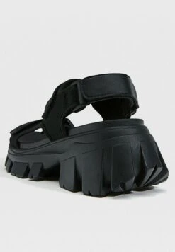 Stradivarius FLAT SPORTY - Plateausandalette - Black 10 Stradivarius FLAT SPORTY - Plateausandalette - Black -Stradivarius Deutschland Verkaufs-Shop f81ee96186864974848e9a39918ee92c