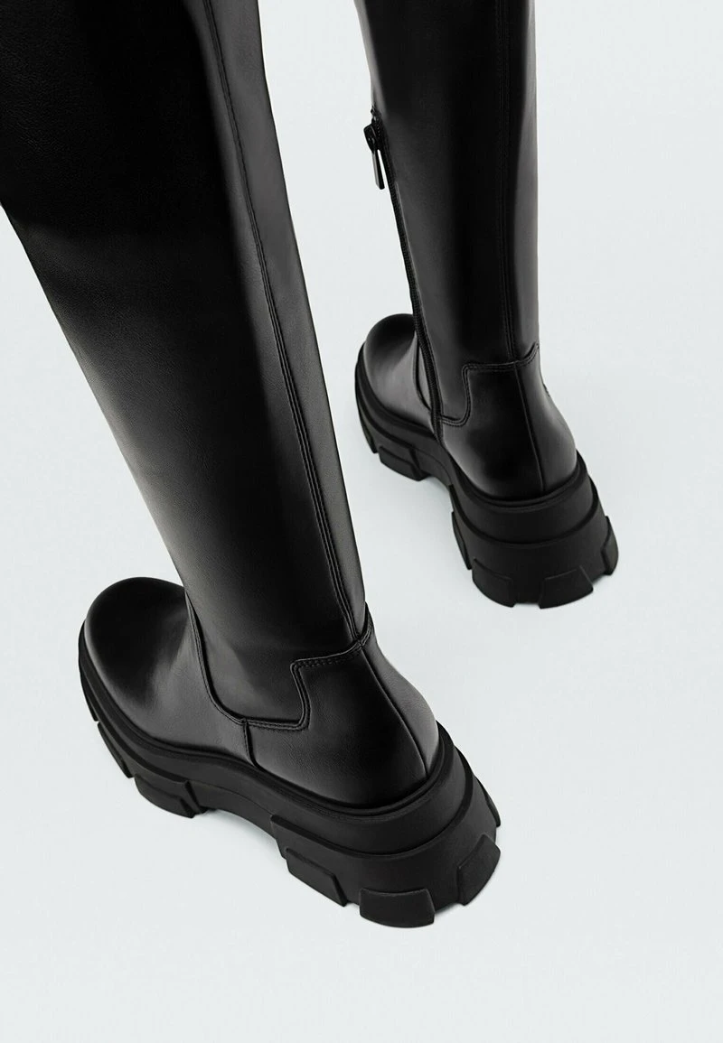 Stradivarius MIT PROFILSOHLE - Overknees - Black 6 Stradivarius MIT PROFILSOHLE - Overknees - Black – Bild 6