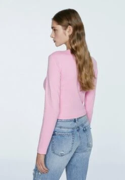 Stradivarius BASIC-CROPPED-AUS - Langarmshirt - Light Pink 8 Stradivarius BASIC-CROPPED-AUS - Langarmshirt - Light Pink -Stradivarius Deutschland Verkaufs-Shop fc177e1f9f2f49bb97d3ac536e218d8f