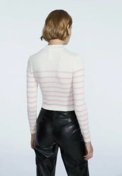 Stradivarius MIT STEHKRAGEN - Strickpullover - Light Pink 8 Stradivarius MIT STEHKRAGEN - Strickpullover - Light Pink -Stradivarius Deutschland Verkaufs-Shop fd951d37111043ec87fb6bfb46ba78f2